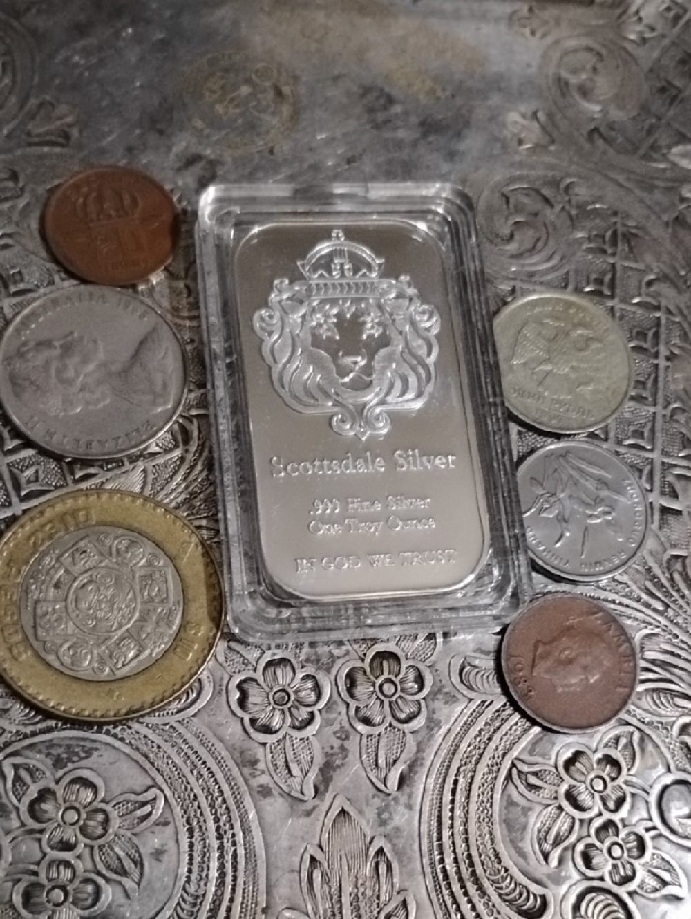 Scottsdale  1 oz .999 Fine Silver Plate Bar - Lion Motif with Bonus Coinage